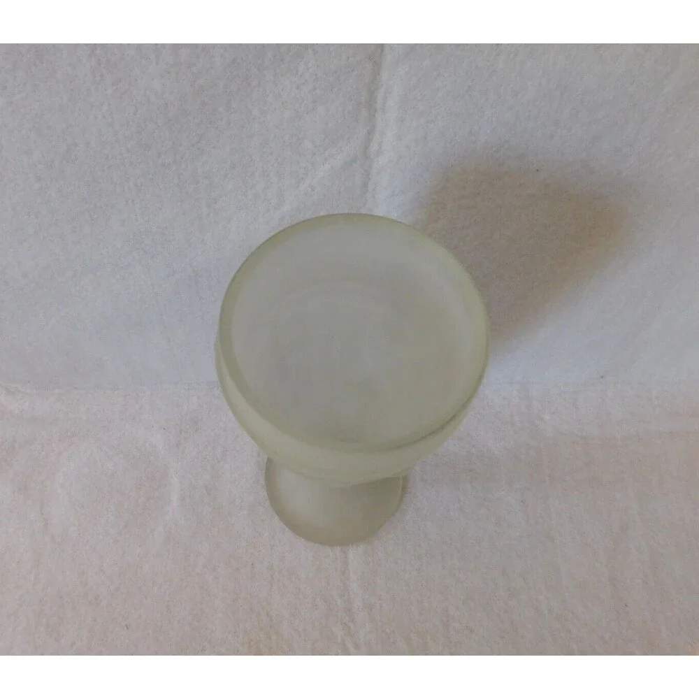 Vintage Tiara Indiana Glass Powder Horn Cornucopia Pilsner 10 oz Frosted